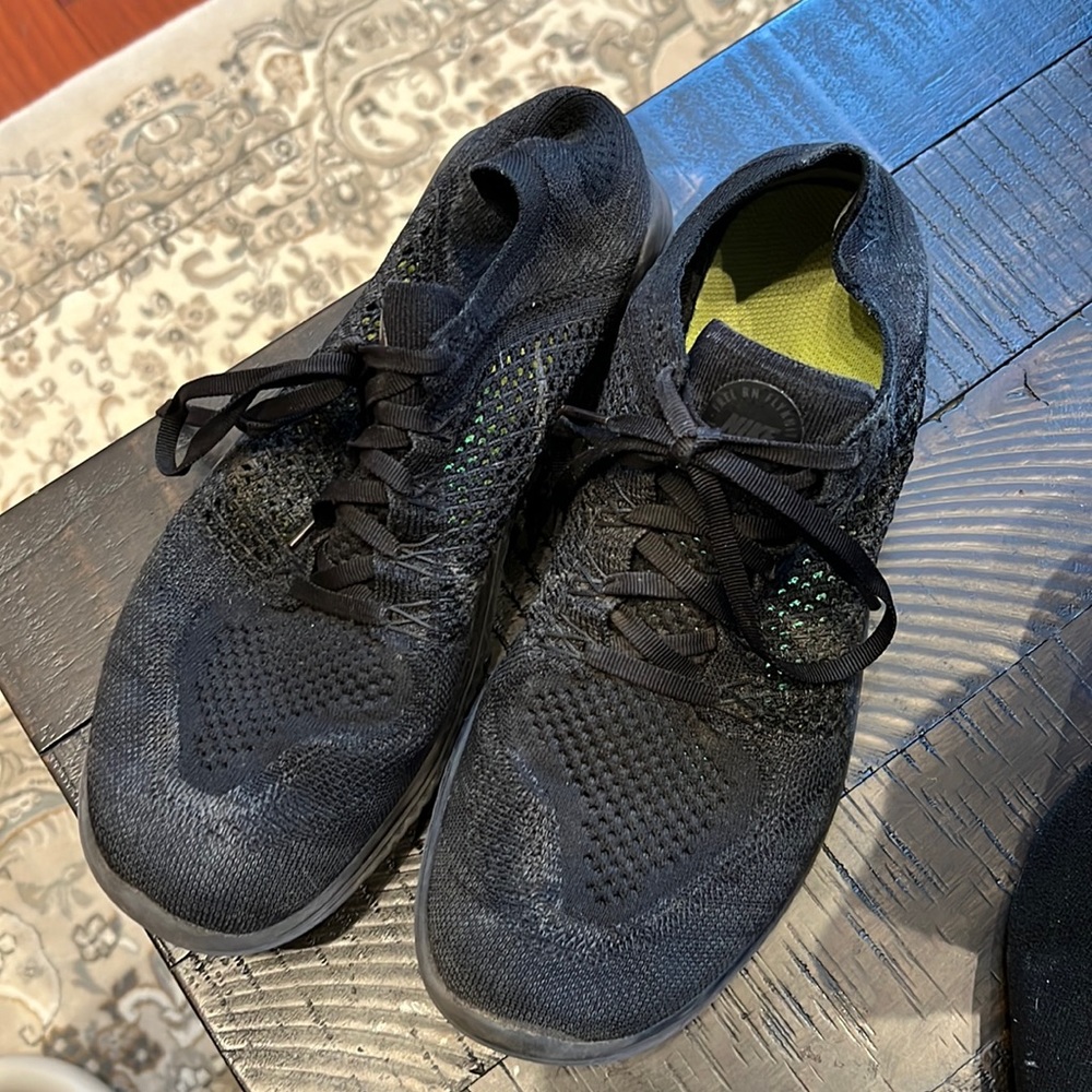 Black adidas free run - size 10